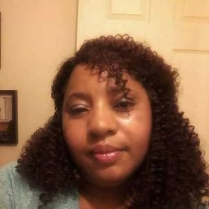 Meet your Posher, Valerie